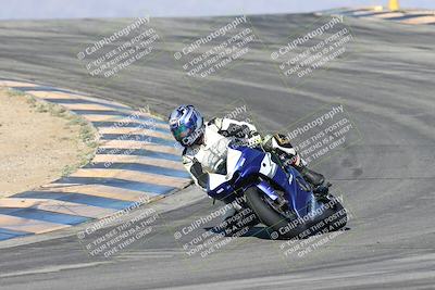 media/Nov-16-2025-Race Pace (Sun) [[8c5fa54630]]/Verified Riders/1-Turns 9 and 10 (925am)/